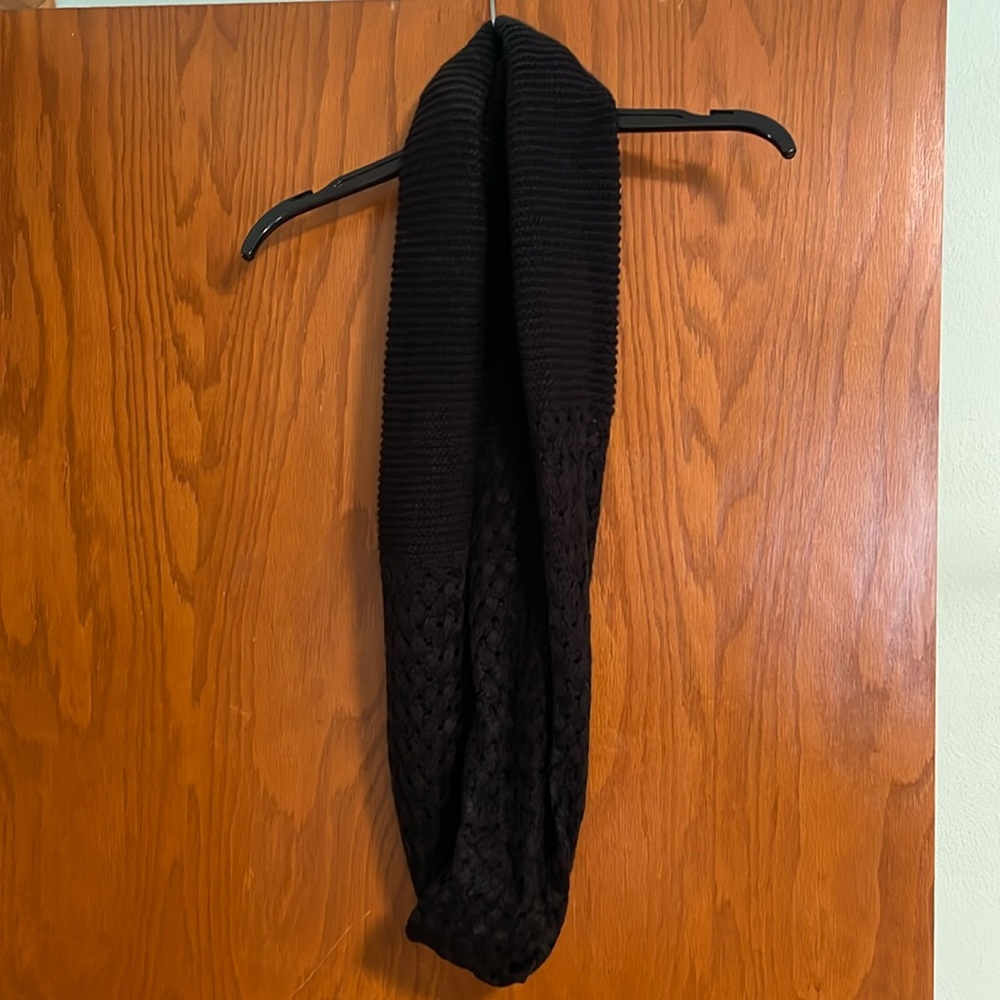 Black infinity scarf, never worn